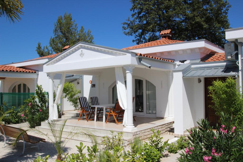 Residence Vogt Porec Esterno foto