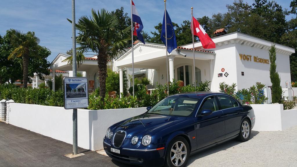 Residence Vogt Porec Esterno foto
