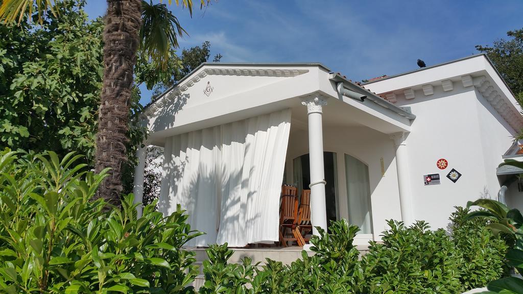 Residence Vogt Porec Esterno foto