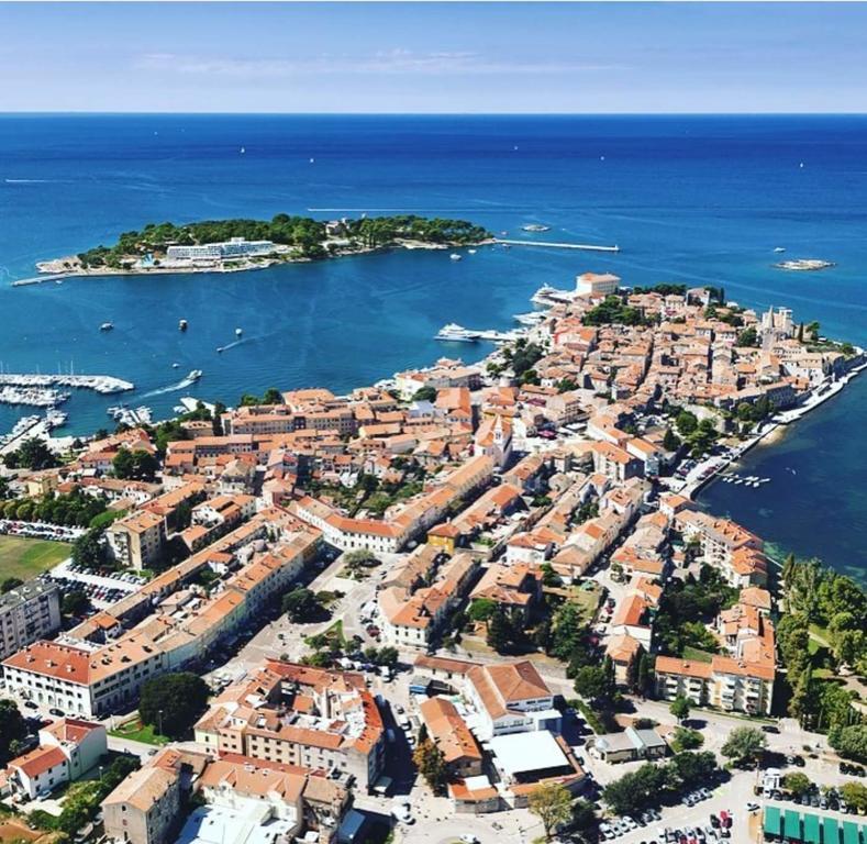Residence Vogt Porec Esterno foto